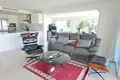 Mieszkanie 2 pokoi 300 m² Karon, Tajlandia