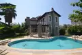 3 bedroom villa 500 m² Eski Oemerler, Turkey