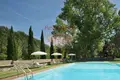 5 bedroom villa 1 150 m² Siena, Italy