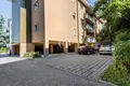 Commercial property 76 m² in Campione d Italia, Italy