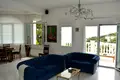 Villa 8 bedrooms 260 m² Rafina, Greece