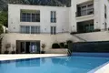 Villa 7 Zimmer  Rijeka-Rezevici, Montenegro