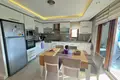 Mieszkanie 5 pokojów 220 m² Alanya, Turcja