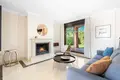 Villa de tres dormitorios 170 m² Estepona, Španjolska