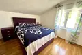 2 bedroom apartment 105 m² Petrovac, Montenegro