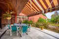 9 bedroom house 1 098 m² Estepona, Spain