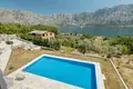 Villa 20 zimmer 800 m² Prcanj, Montenegro