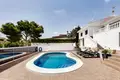 Chalet 5 Schlafzimmer 300 m² Los Balcones, Spanien