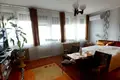 Mieszkanie 5 pokojów 96 m² Koermend, Węgry