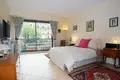 2 bedroom apartment 127 m² Paris, France