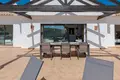 Mieszkanie 3 pokoi 118 m² Casares, Hiszpania