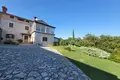 Villa 4 chambres 600 m² Porec, Croatie