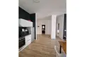 APARTMENT FOR RENT ON THE MAIN BULEVARD! (Eon114841)
