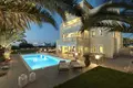 Villa 8 bedrooms 590 m² Kato Gouves, Greece