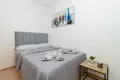 Mieszkanie 3 pokoi 60 m² Torrevieja, Hiszpania