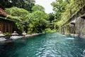 6-Schlafzimmer-Villa 613 m² Cepaka, Indonesien