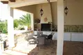 4 bedroom Villa 500 m², All countries