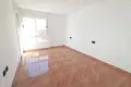 Mieszkanie 5 pokojów 101 m² Torrevieja, Hiszpania