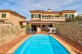 4-Schlafzimmer-Villa 200 m² Palmanova, Spanien