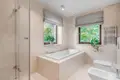Дом 5 комнат 175 м² в Варшаве, Польша