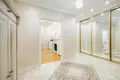 Mieszkanie 2 pokoi 73 m² Mińsk, Białoruś