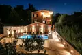 5-Schlafzimmer-Villa 280 m² Afra, Griechenland