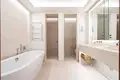 Квартира 4 спальни 350 м² Тиват, Черногория