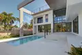 5 room house  Miami, United States