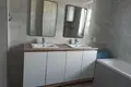 Haus 3 zimmer 95 m² Nowa Dofiniwka, Ukraine