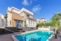 5 bedroom villa 296 m² Orihuela, Spain