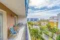 Mieszkanie 3 pokoi 95 m² Torrevieja, Hiszpania