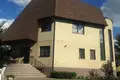 Haus 7 zimmer 399 m² Riga, Lettland