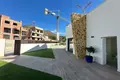 Villa de tres dormitorios 131 m² Finestrat, España