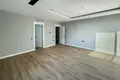 Квартира 3 комнаты  Махмутлар, Турция