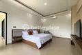 3-Schlafzimmer-Villa  Kerobokan, Indonesien