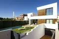 Villa de tres dormitorios 106 m² Campello, España