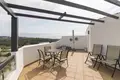 Mieszkanie 2 pokoi 128 m² Estepona, Hiszpania
