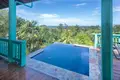 2 bedroom house 135 m² Roatan, Honduras