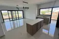 Mieszkanie 2 pokoi 80 m² w Lempa, Cypr