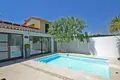 2 bedroom house 99 m² Nice, France