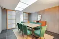 Attique 3 chambres 240 m² Paris, France