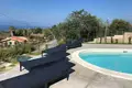 Villa de tres dormitorios 115 m² Zambrone, Italia