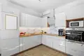 Apartamento 75 m² Moscienica, Polonia