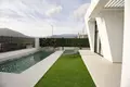 3 bedroom villa 220 m², All countries
