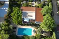 4-Schlafzimmer-Villa 360 m² l Alfas del Pi, Spanien