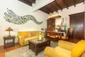 2 bedroom condo 107 m² West Bay, Honduras