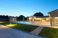 Villa de tres dormitorios 280 m² Muntic, Croacia