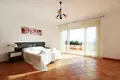 Villa de 4 dormitorios 300 m² Calp, España