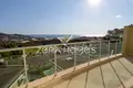 Villa de 4 habitaciones 267 m² en Mahmutlar, Turquía