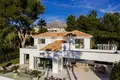 Villa de 4 dormitorios 302 m² Marbella, España
